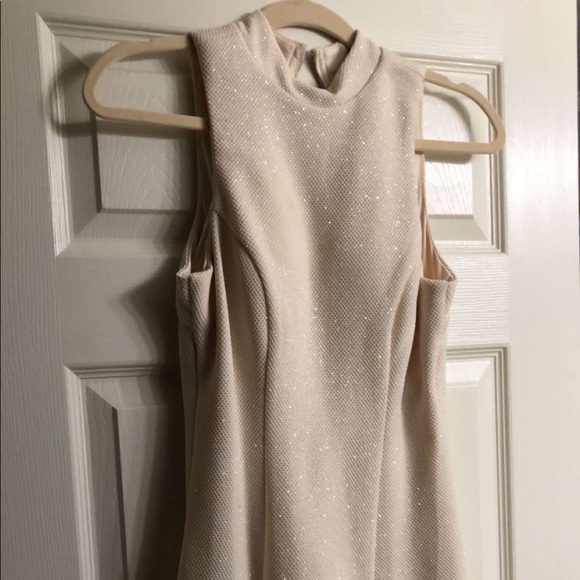 Cocktail dress - Picture 2 of 3